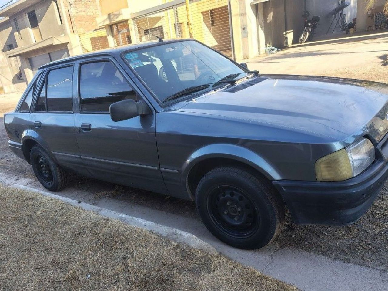 Ford Escort Usado en Mendoza, deRuedas