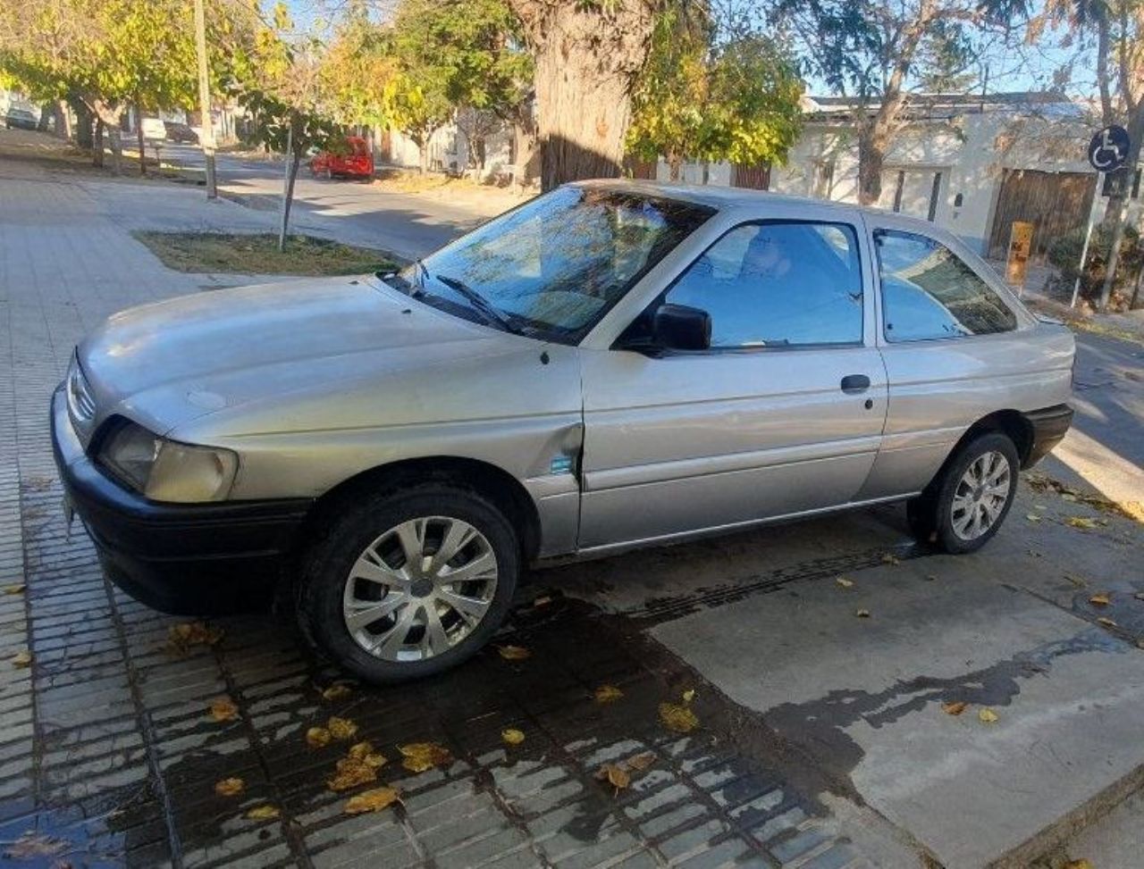 Ford Escort Usado en Mendoza, deRuedas