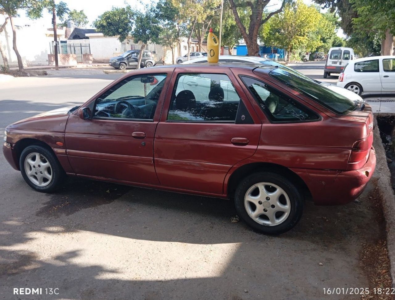 Ford Escort Usado en Mendoza, deRuedas