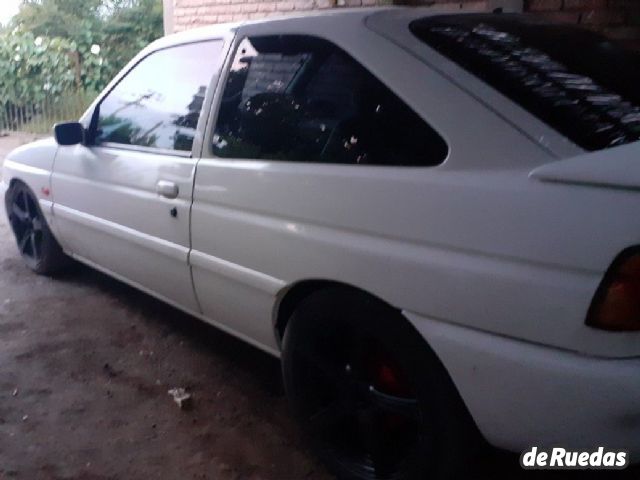 Ford Escort Usado en San Juan, deRuedas