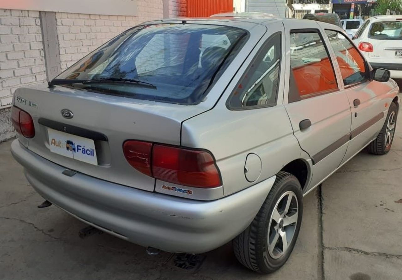 Ford Escort Usado en Mendoza, deRuedas