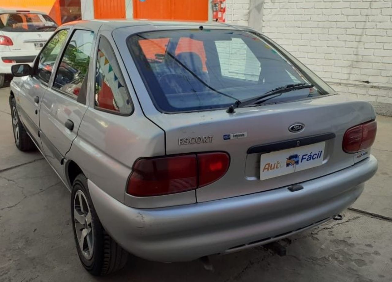 Ford Escort Usado en Mendoza, deRuedas