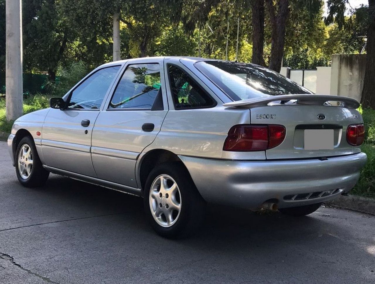 Ford Escort Usado en Córdoba, deRuedas