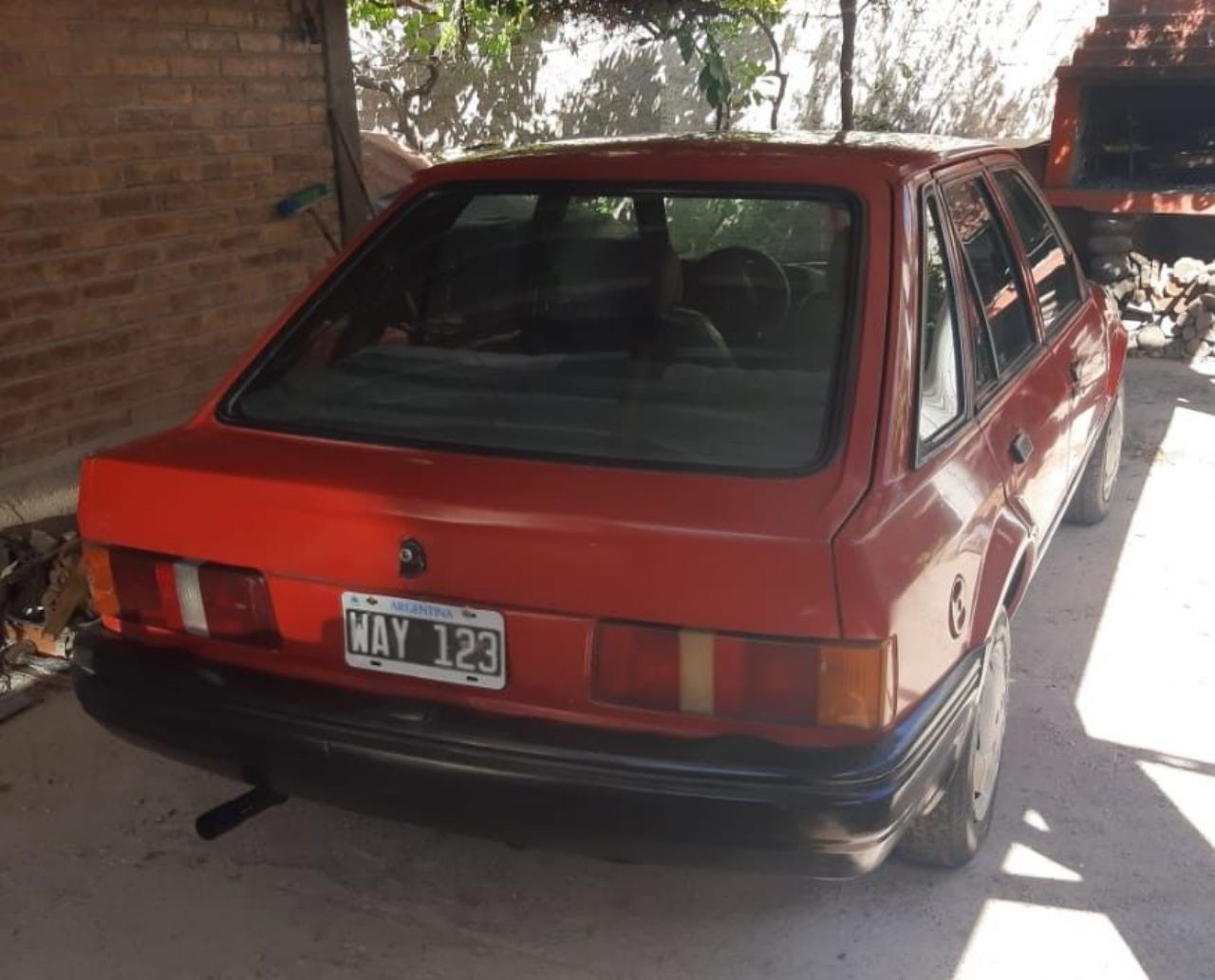 Ford Escort Nuevo en Mendoza, deRuedas