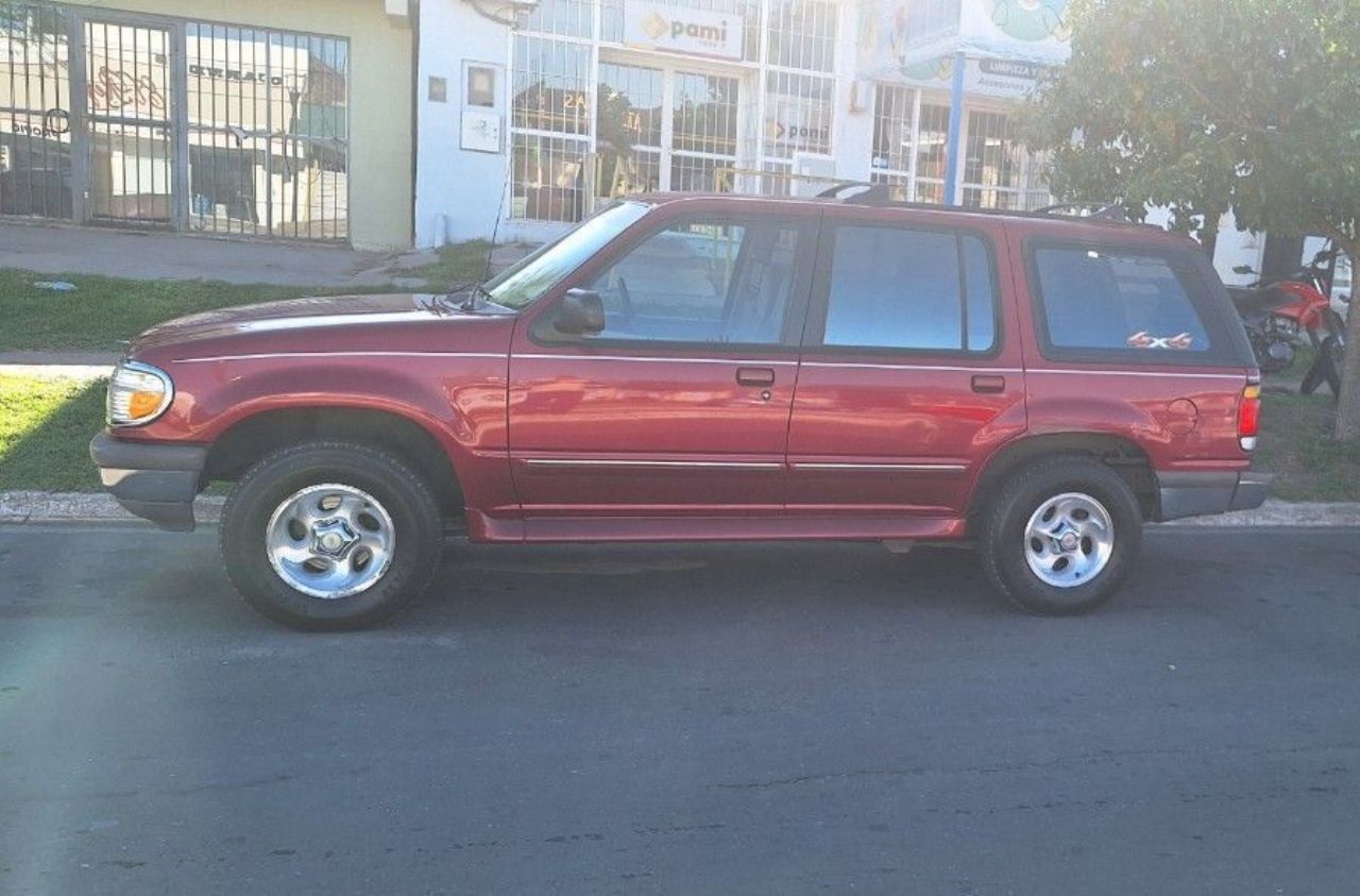 Ford Explorer Usado en Mendoza, deRuedas