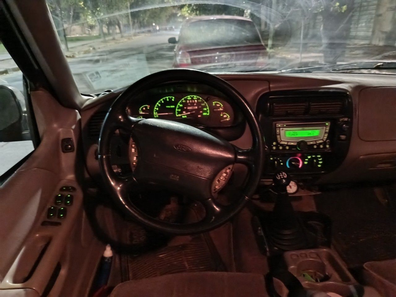 Ford Explorer Usado en Mendoza, deRuedas