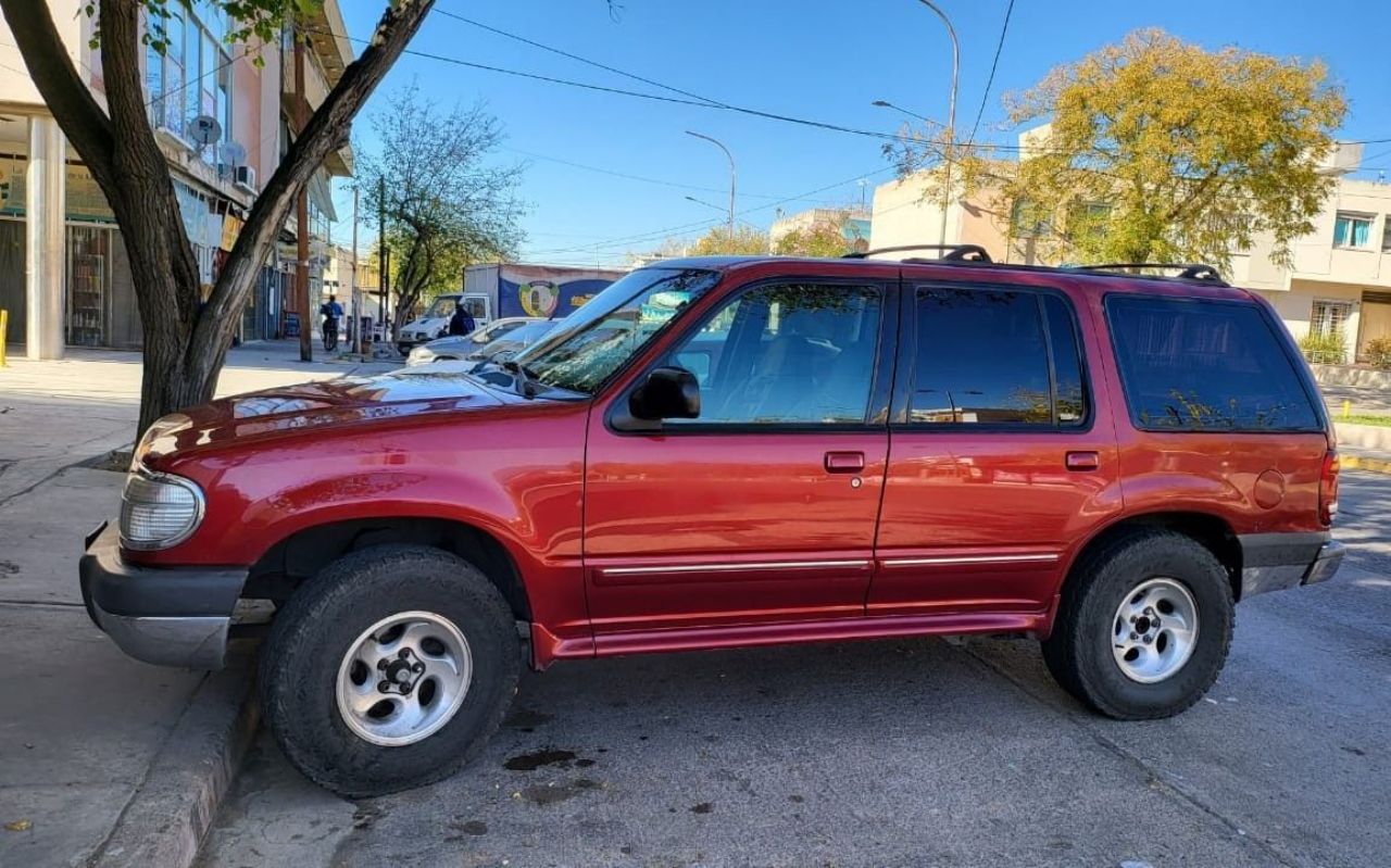 Ford Explorer Usado en Mendoza, deRuedas