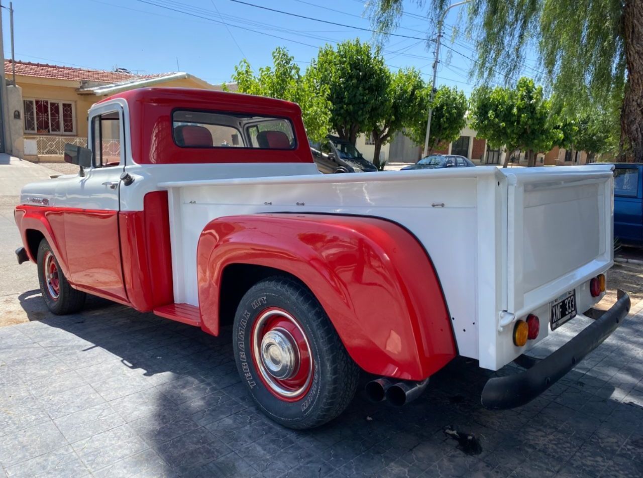 Ford F-100 Usada en Mendoza, deRuedas