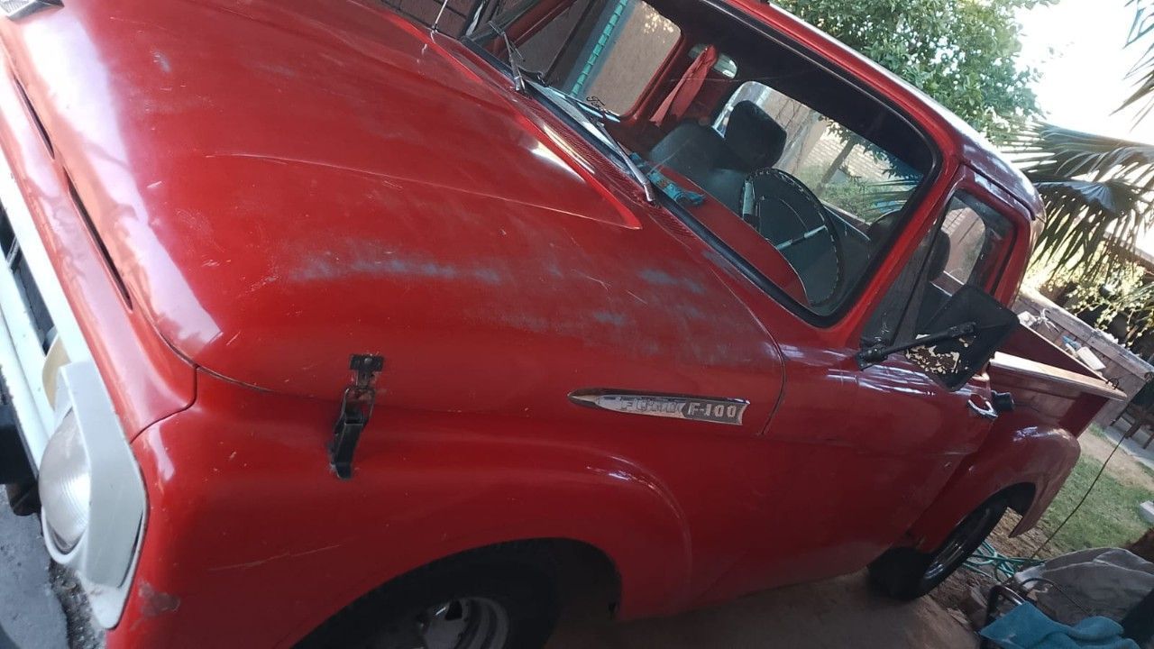Ford F-100 Usada en Mendoza, deRuedas