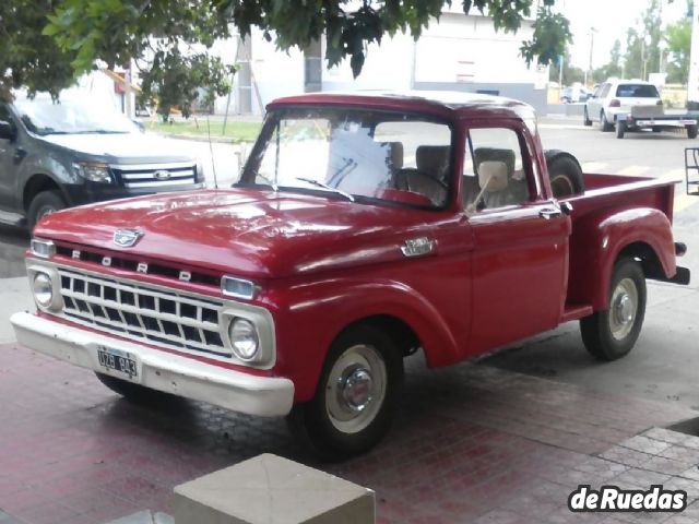 Ford F-100 Usada en Mendoza, deRuedas