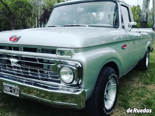 Ford F-100 Usada en Mendoza, deRuedas