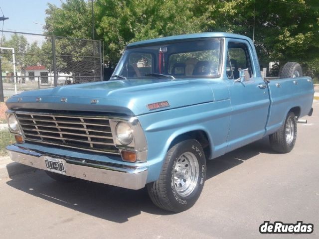 Ford F-100 Usada en Mendoza, deRuedas