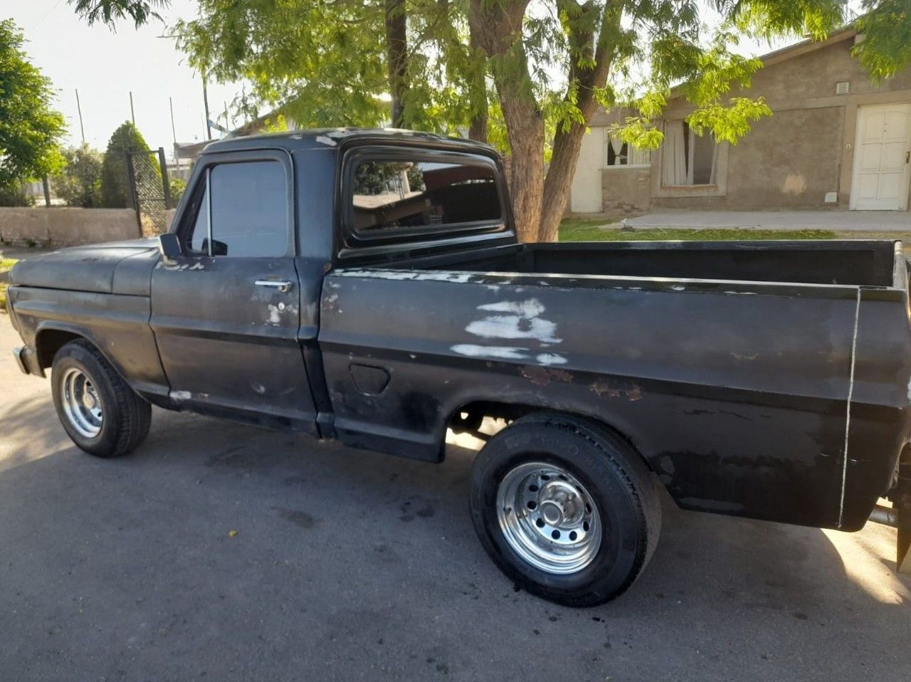 Ford F-100 Usada en Mendoza, deRuedas