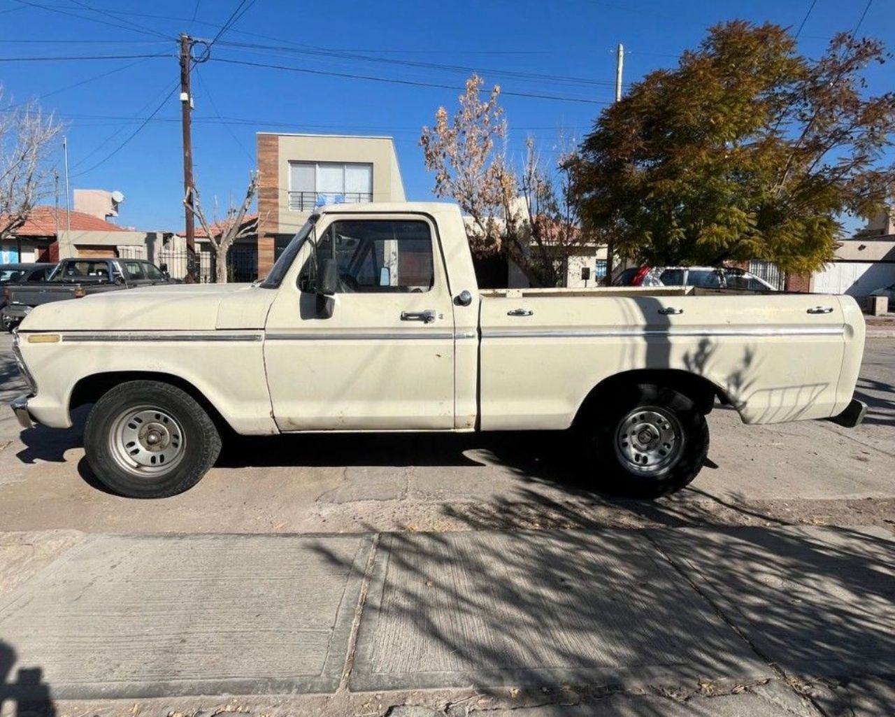 Ford F-100 Usada en Mendoza, deRuedas