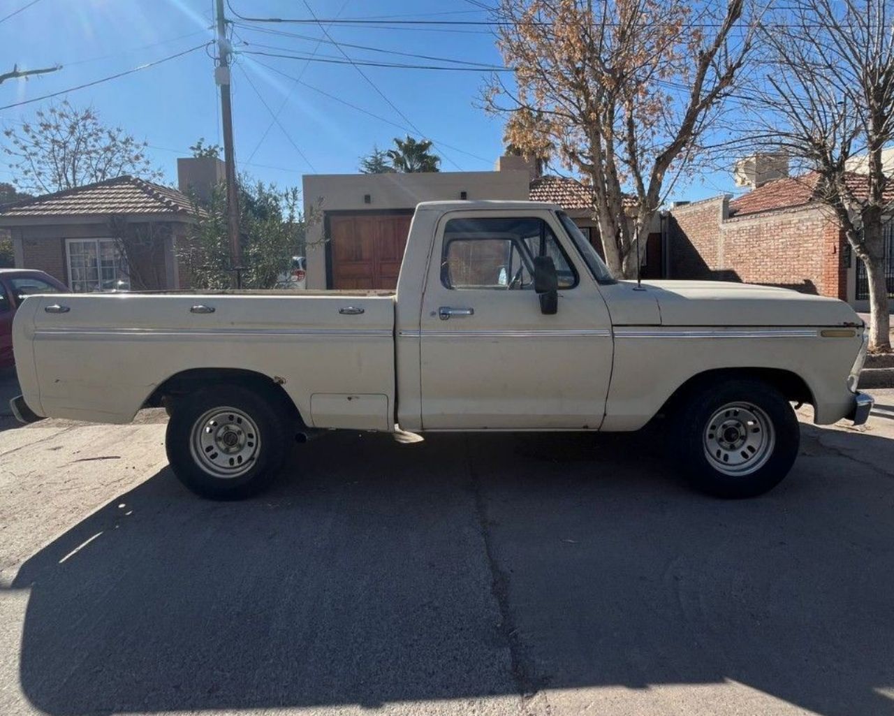 Ford F-100 Usada en Mendoza, deRuedas