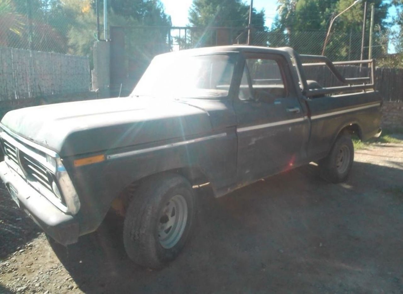 Ford F-100 Usada en Mendoza, deRuedas