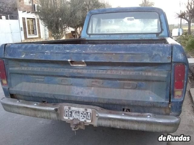 Ford F-100 Usada en Mendoza, deRuedas
