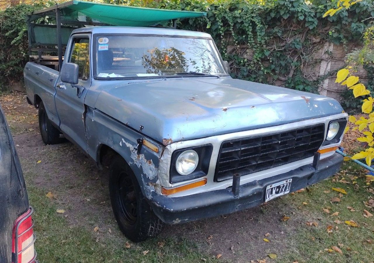Ford F-100 Usada en Mendoza, deRuedas