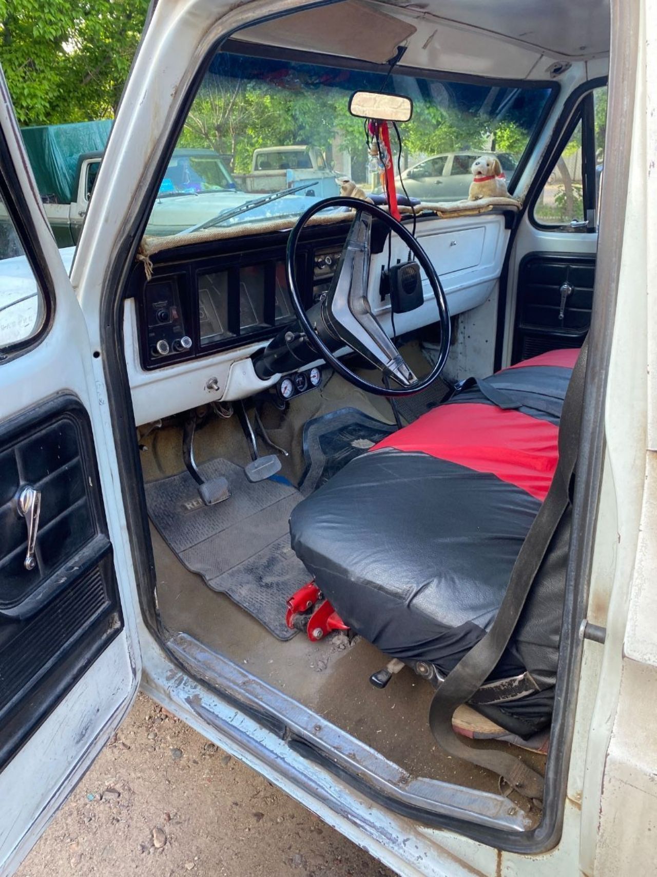 Ford F-100 Usada en Mendoza, deRuedas