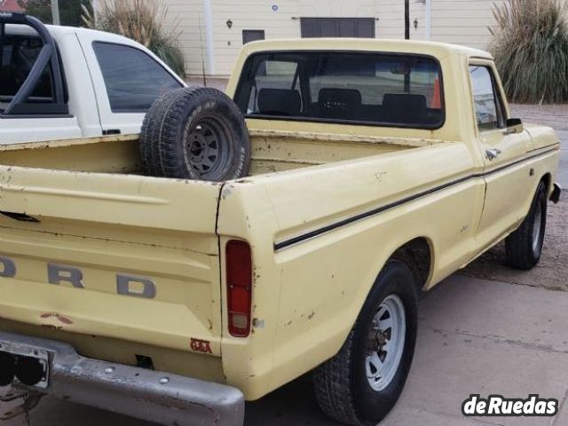 Ford F-100 Usada en Mendoza, deRuedas