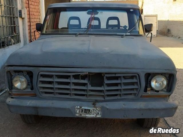 Ford F-100 Usada en Mendoza, deRuedas