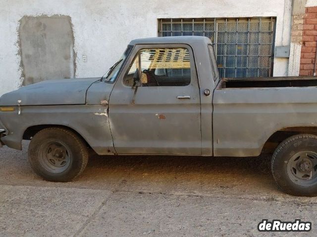 Ford F-100 Usada en Mendoza, deRuedas