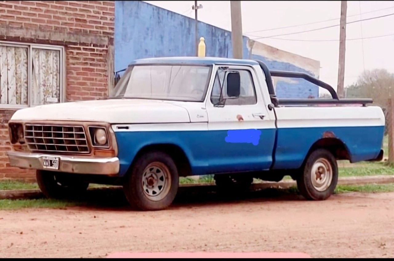 Ford F-100 Usada en Corrientes, deRuedas