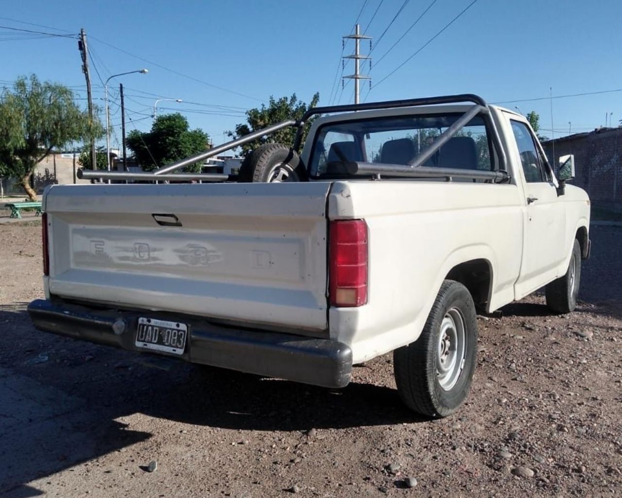 Ford F-100 Usada en Mendoza, deRuedas