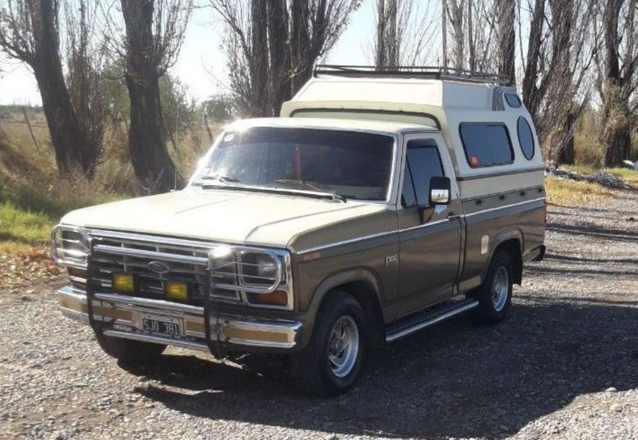Ford F-100 Usada en Mendoza, deRuedas