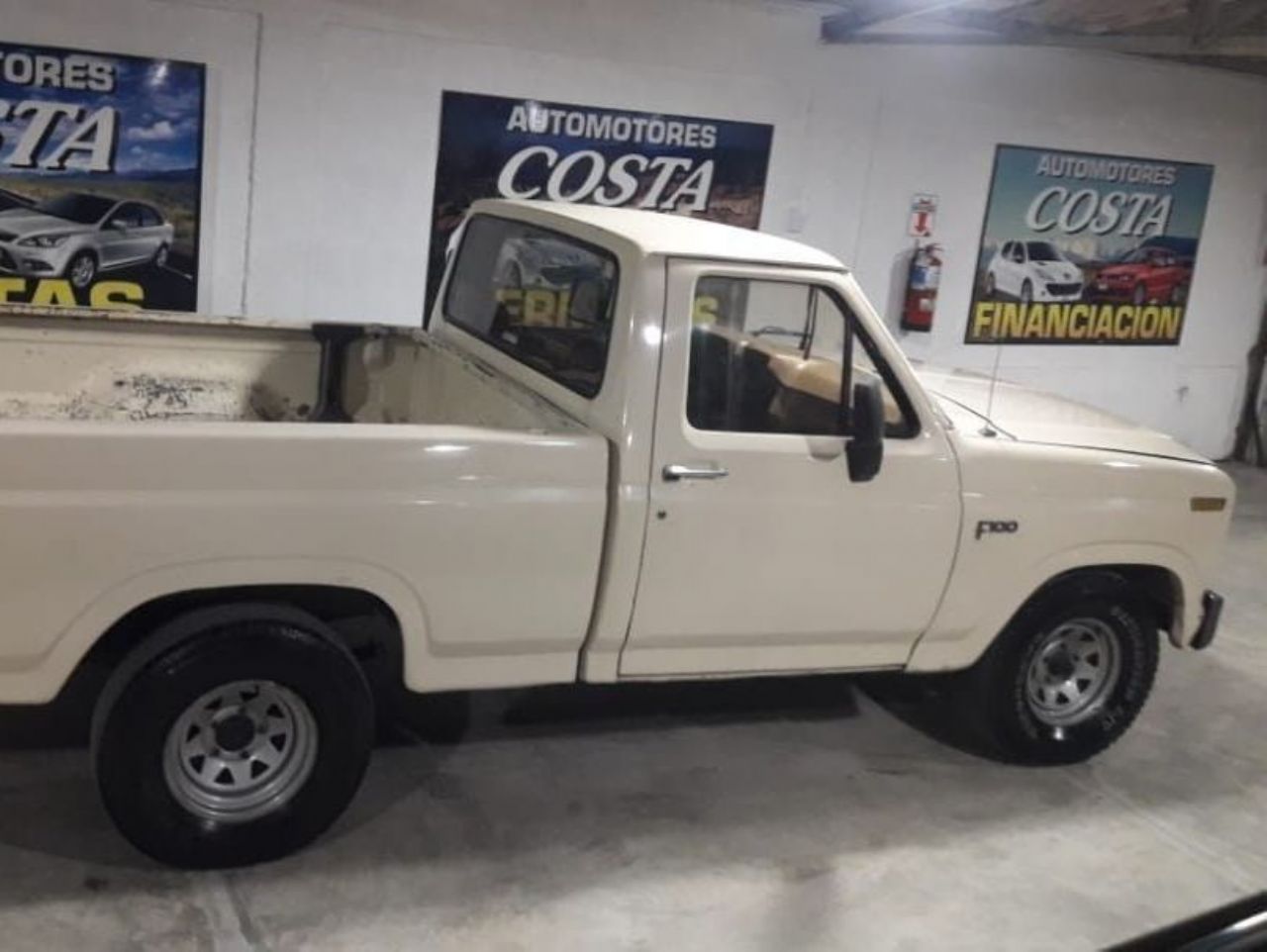 Ford F-100 Usada en Mendoza, deRuedas