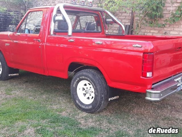 Ford F-100 Usada en Mendoza, deRuedas