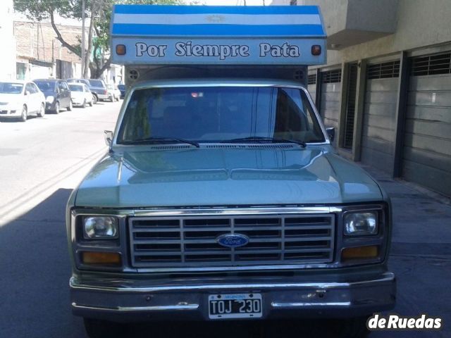 Ford F-100 Usada en Mendoza, deRuedas