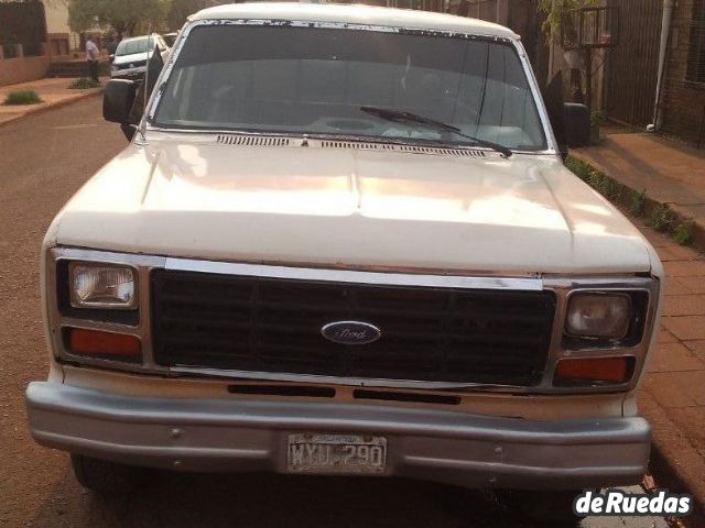 Ford F-100 Usada en Corrientes, deRuedas