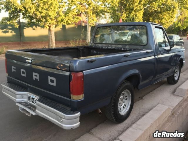 Ford F-100 Usada en Mendoza, deRuedas