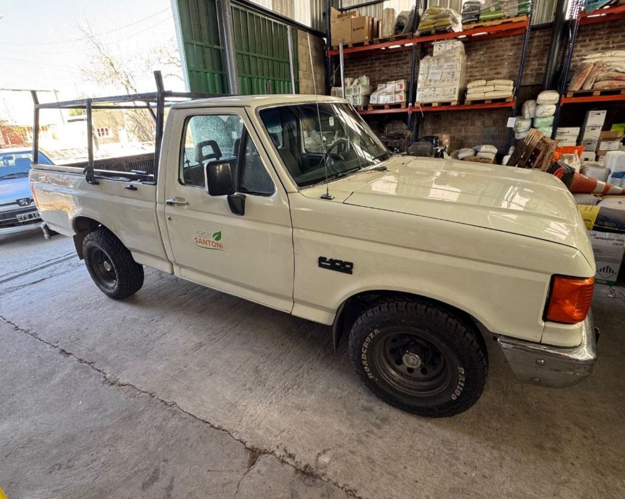 Ford F-100 Usada en Mendoza, deRuedas