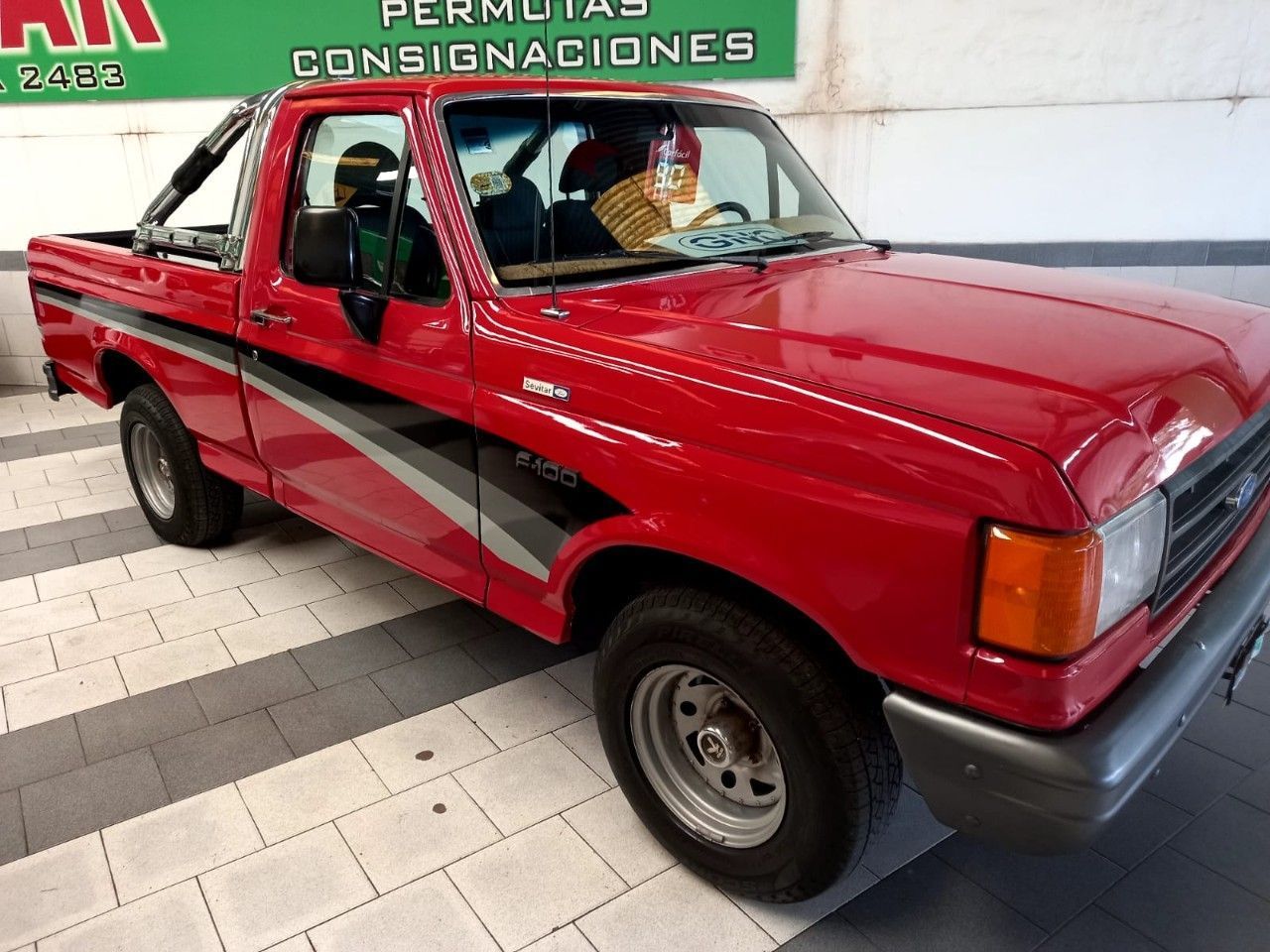 Ford F-100 Usada en Córdoba, deRuedas