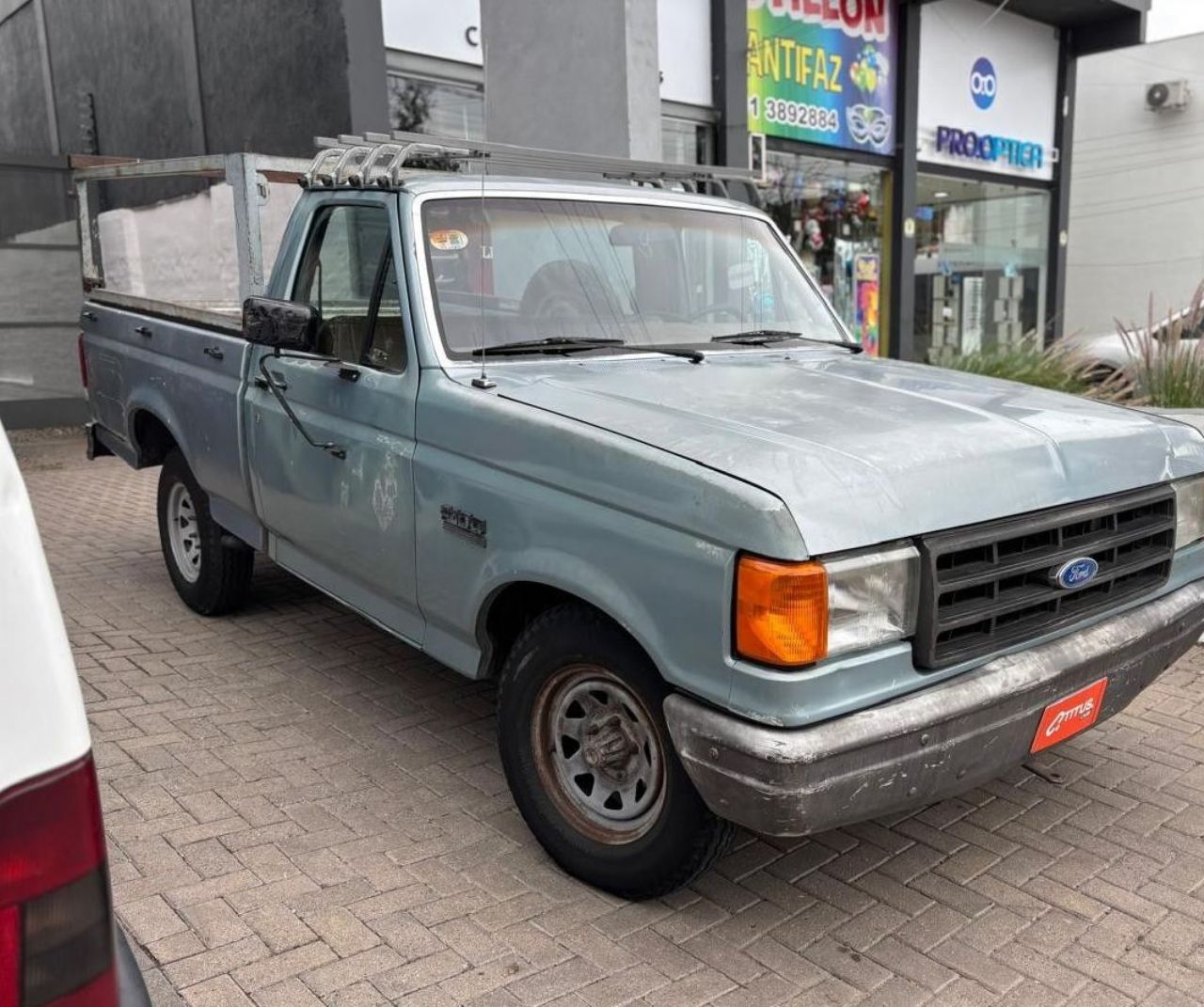 Ford F-100 Usada en Córdoba, deRuedas