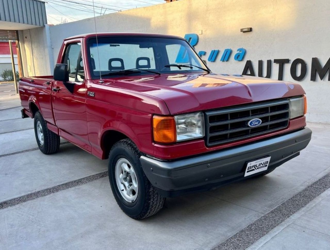 Ford F-100 Usada en Mendoza, deRuedas