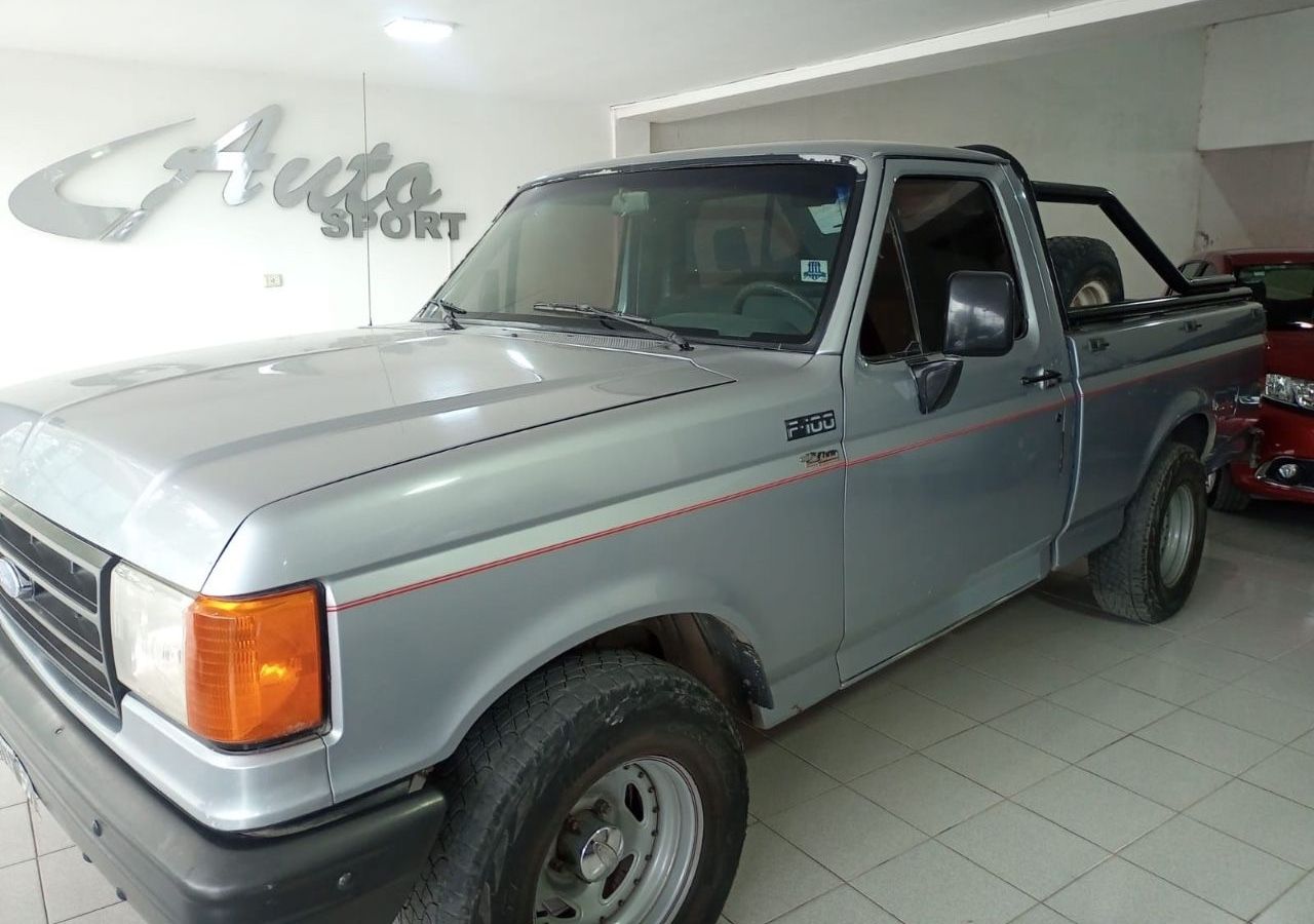 Ford F-100 Usada en Córdoba, deRuedas