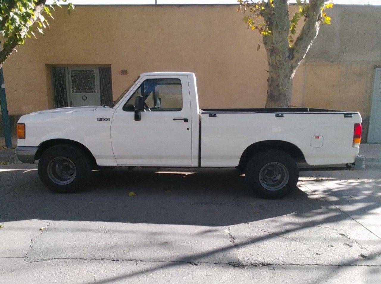 Ford F-100 Usada en Mendoza, deRuedas