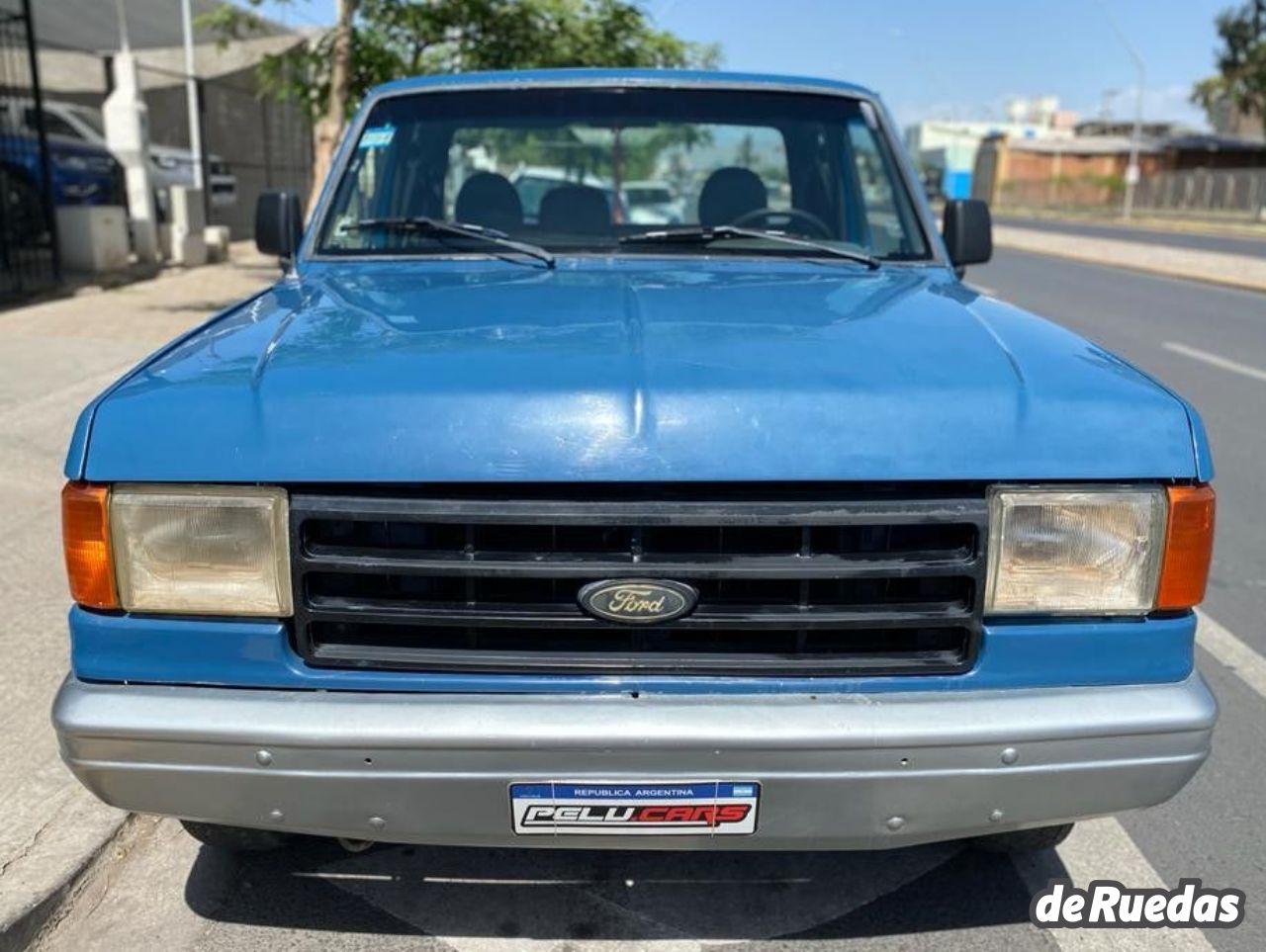 Ford F-100 Usada en San Juan, deRuedas