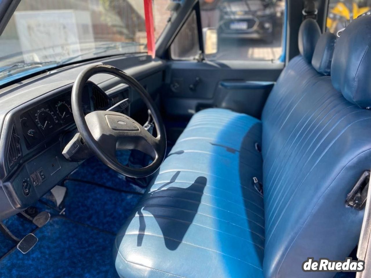Ford F-100 Usada en San Juan, deRuedas