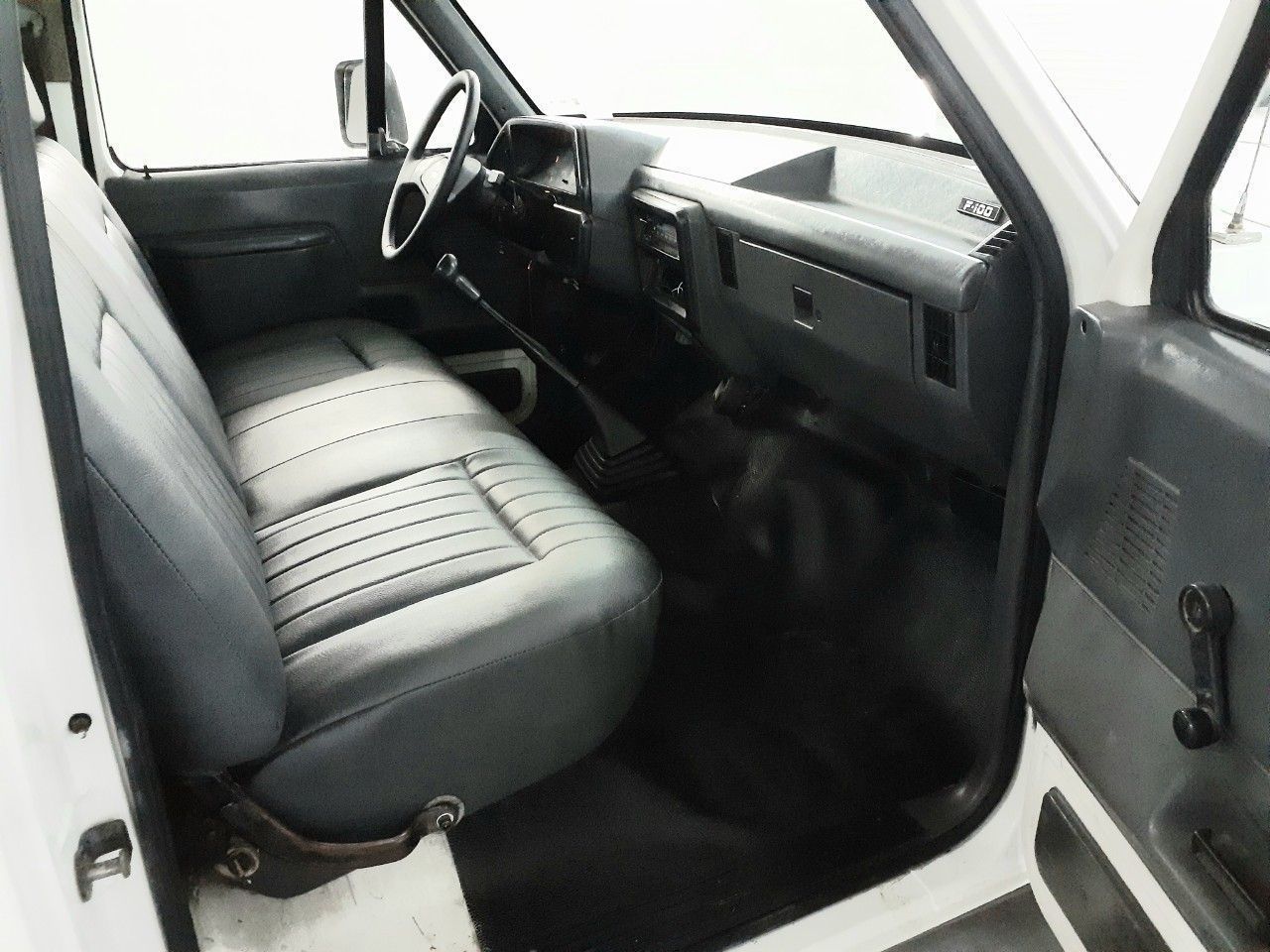 Ford F-100 Usada en Mendoza, deRuedas