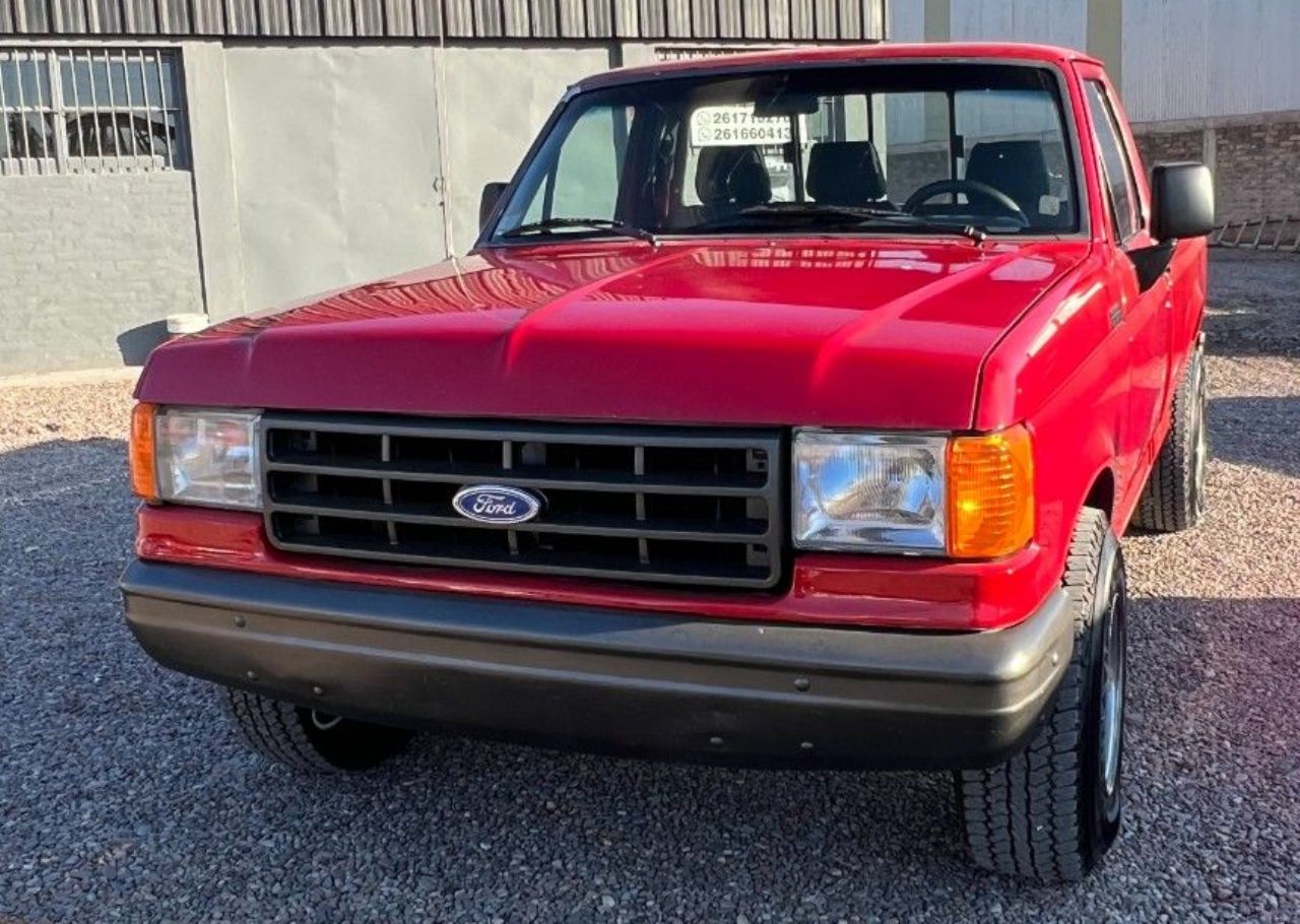 Ford F-100 Usada en Mendoza, deRuedas