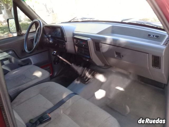 Ford F-100 Usada en San Juan, deRuedas