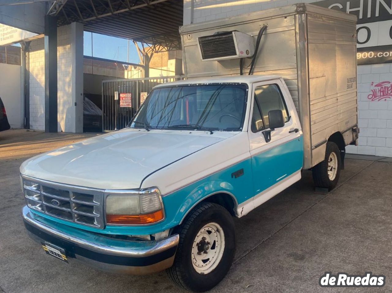 Ford F-100 Usada en Córdoba, deRuedas