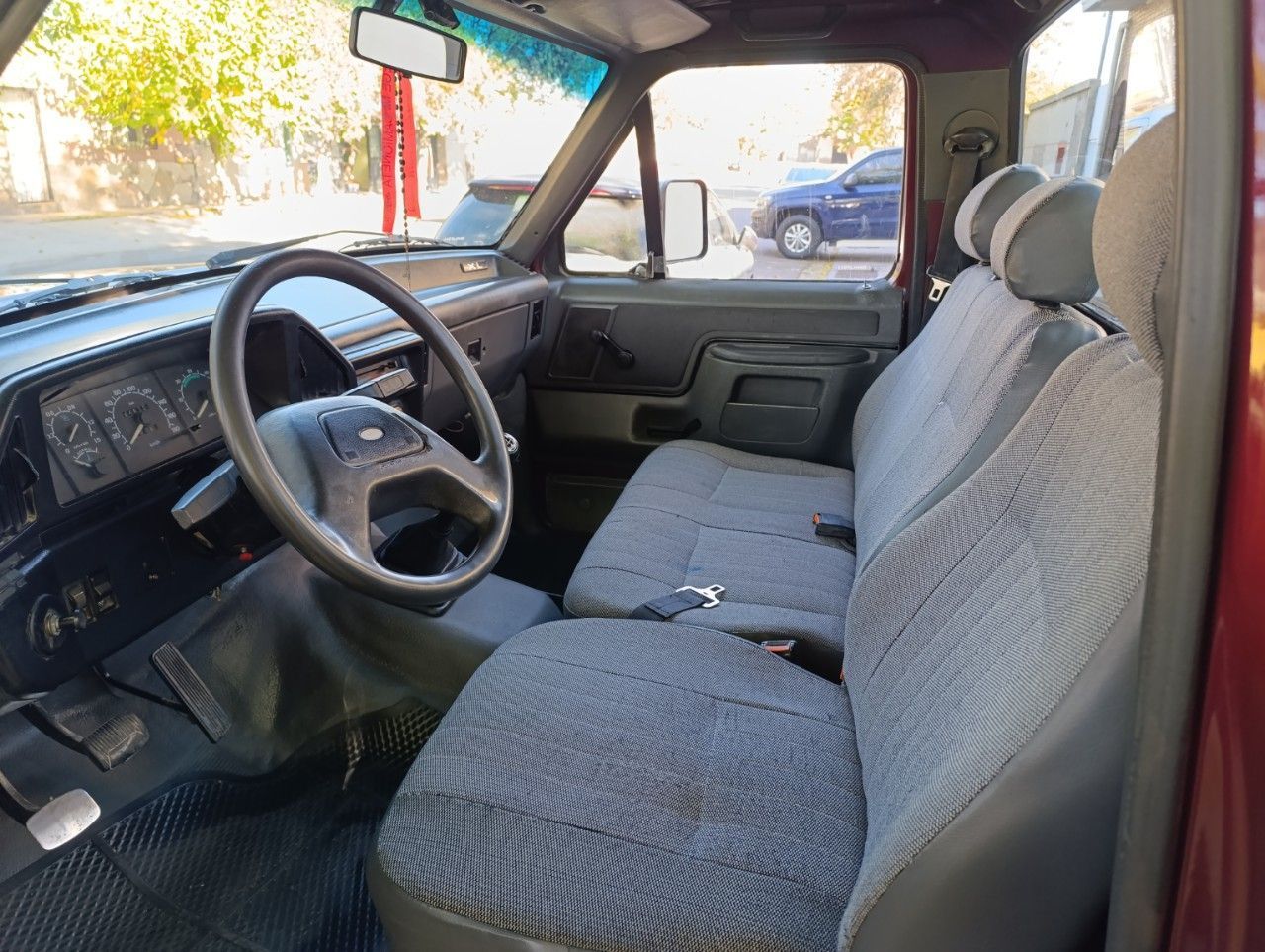 Ford F-100 Usada en Mendoza, deRuedas