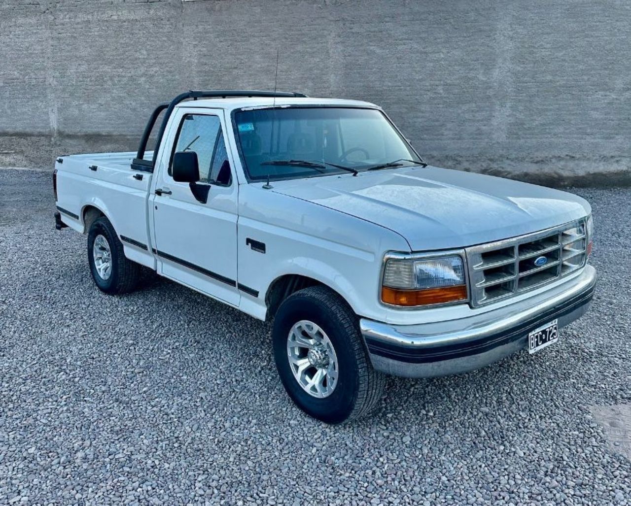 Ford F-100 Usada en Mendoza, deRuedas