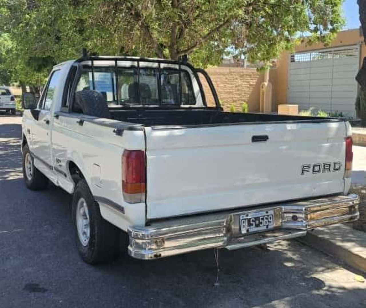 Ford F-100 Usada en Mendoza, deRuedas