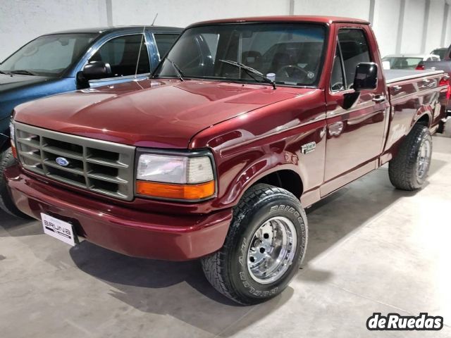 Ford F-100 Usada en Mendoza, deRuedas